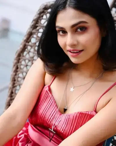 Call Girls Service in Magarpatta