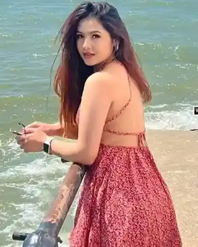 Call Girls in Magarpatta